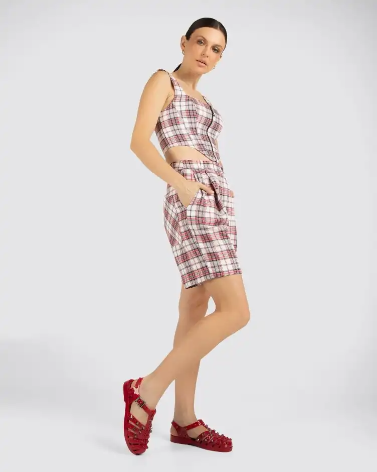 MELISSA POSSESSION STUDS AD