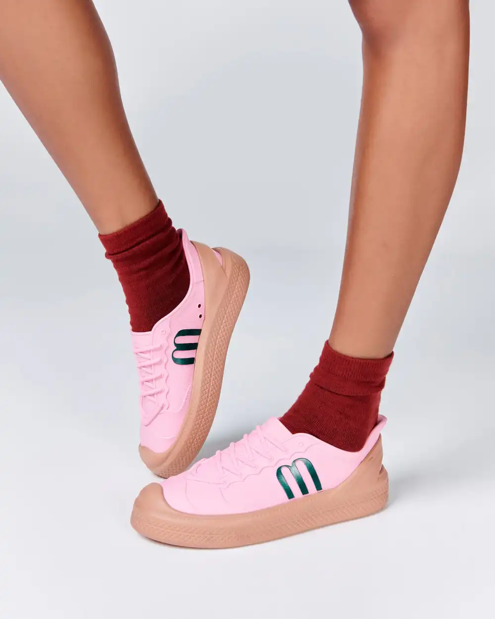 MELISSA COMBAT SNEAKER AD