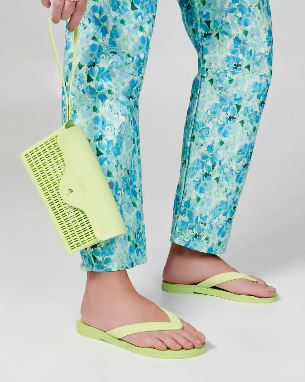 MELISSA SUN  AURORA AD