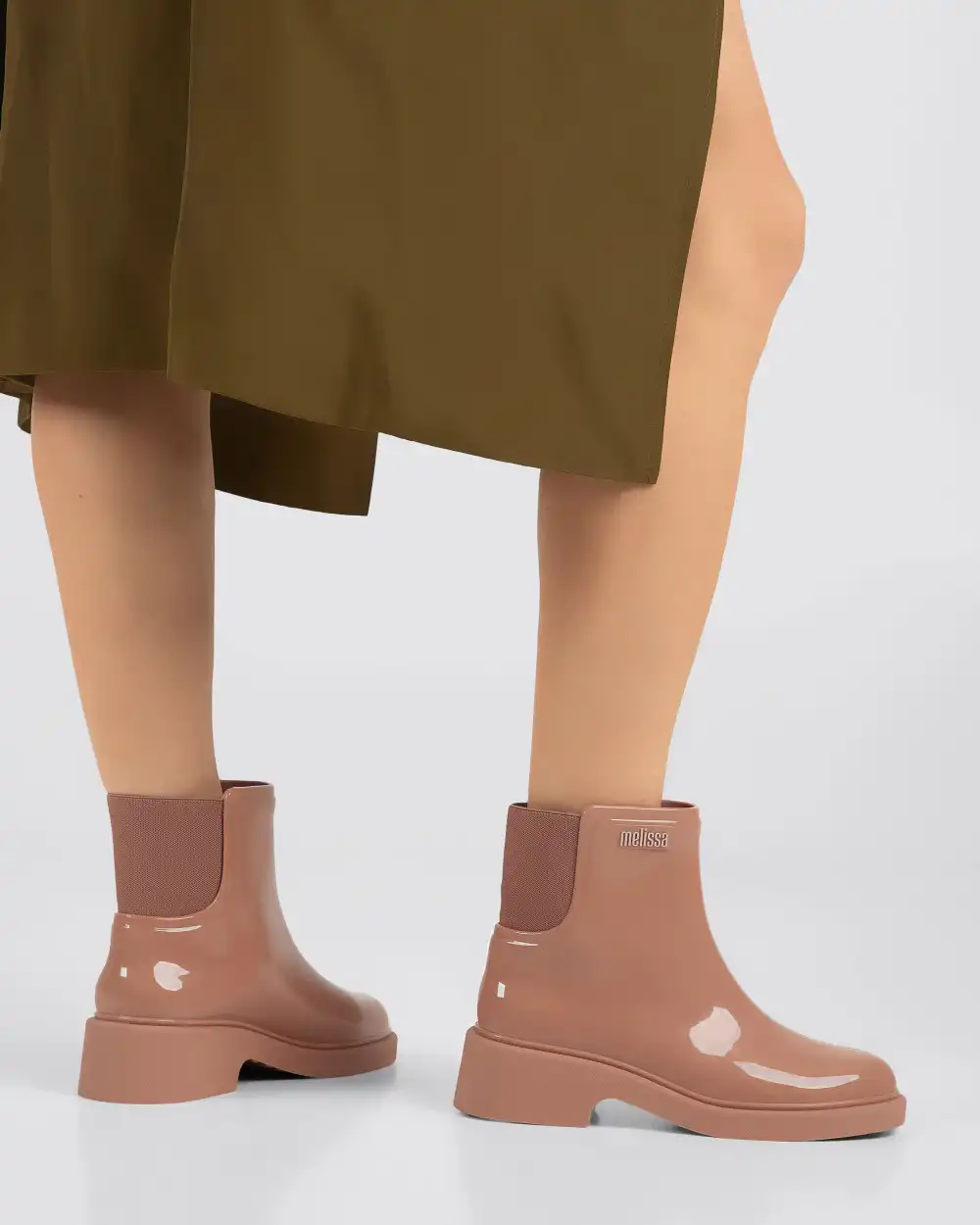 MELISSA CHELSEA BOOT AD