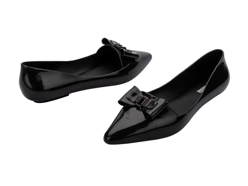 MELISSA POINTY CHIC AD