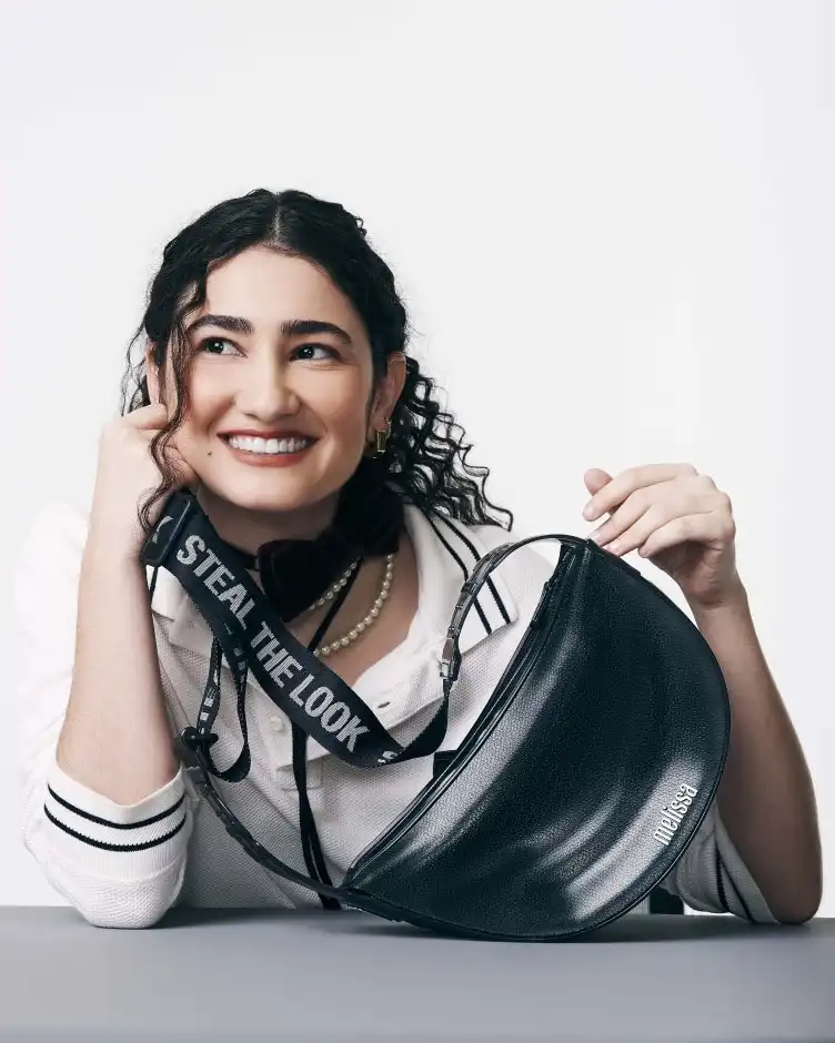 MELISSA VIBE BAG + STEAL THE LOOK