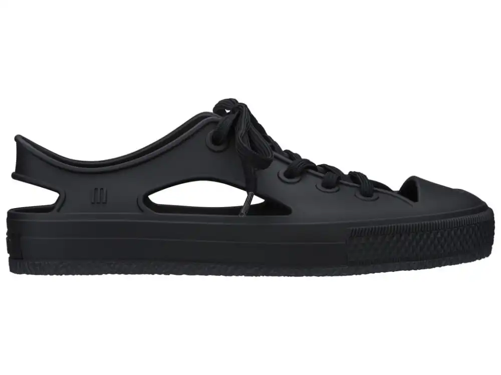 MELISSA STAR IN LOVE LOW AD