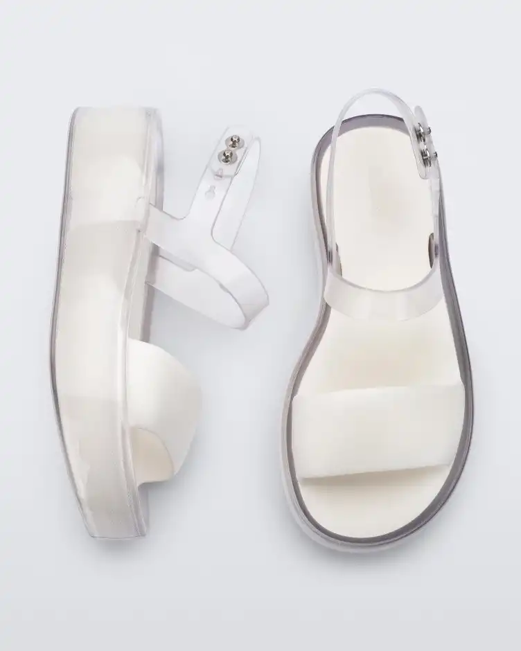 MELISSA FLOAT PLATFORM AD