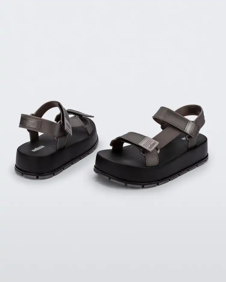 MELISSA FLOWING PLATFORM AD