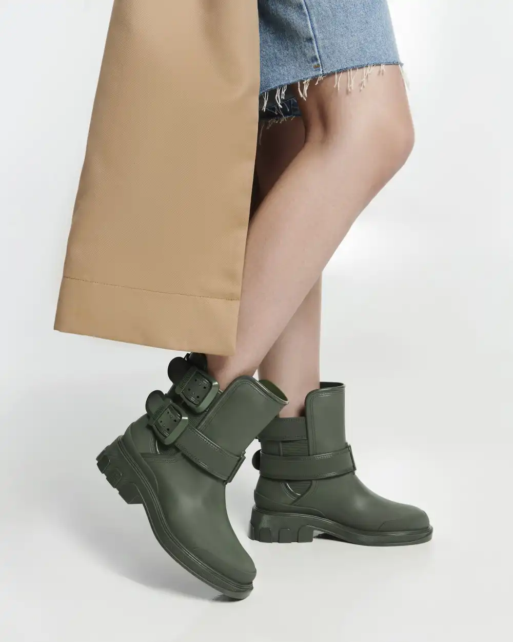 MELISSA BANG BOOT AD