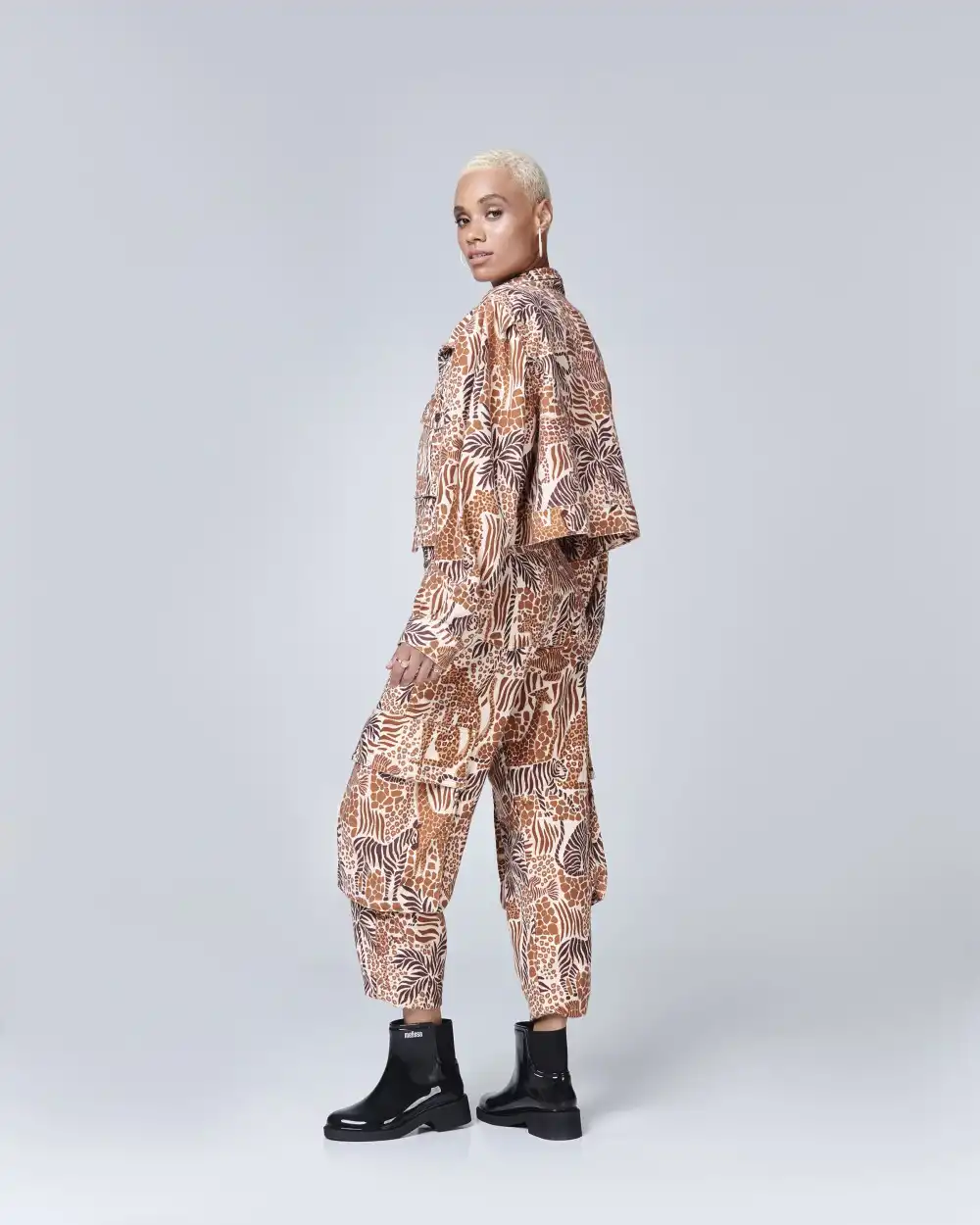 MELISSA CHELSEA BOOT AD