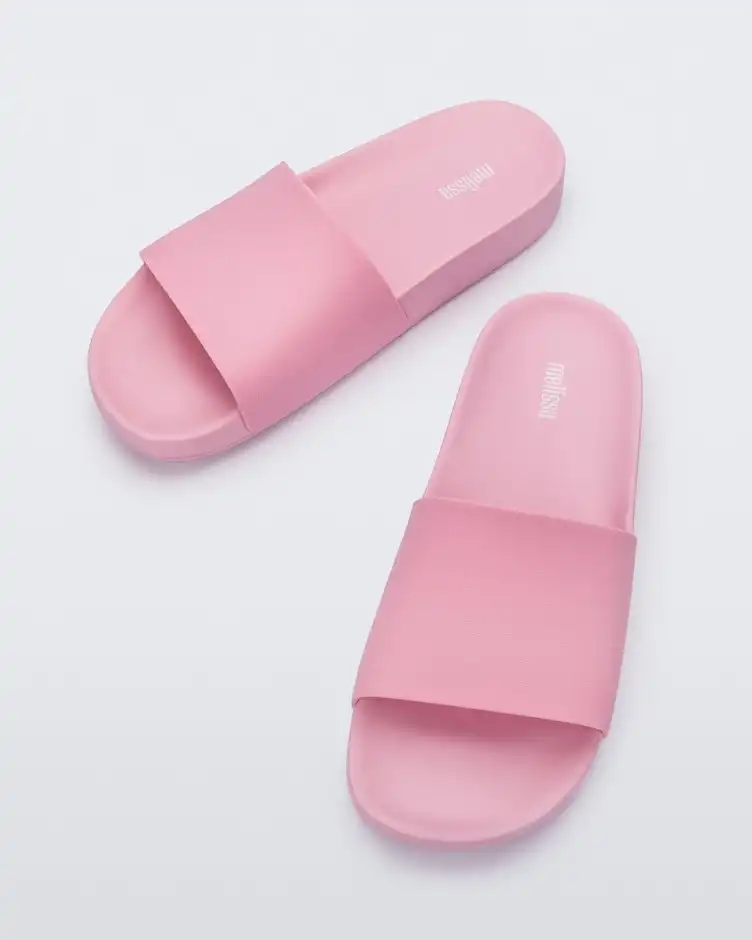 MELISSA FLOWING SLIDE AD