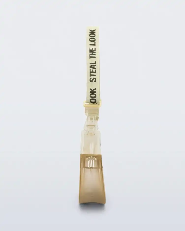 MELISSA VIBE BAG + STEAL THE LOOK