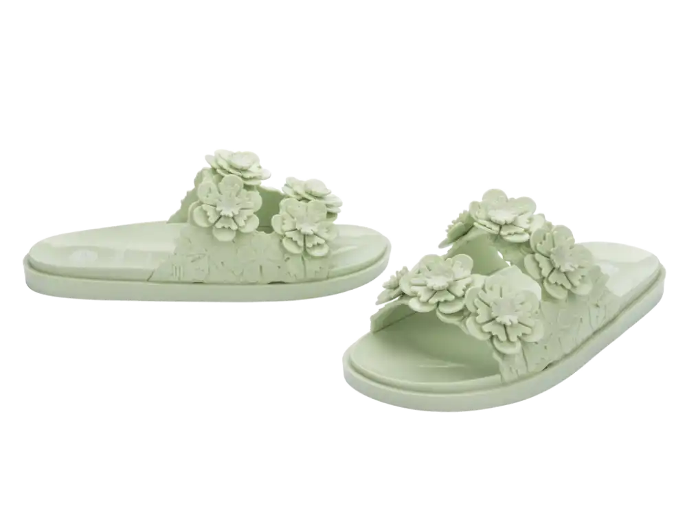 MELISSA WIDE BLOSSOM + VIKTOR AND ROLF AD