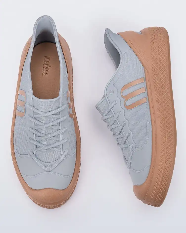 MELISSA COMBAT SNEAKER AD