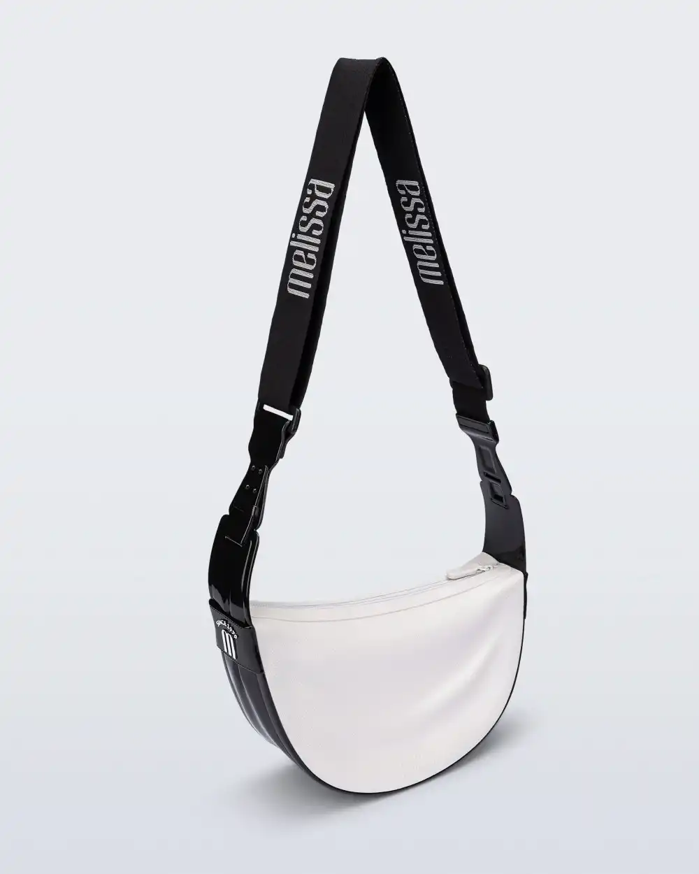 MELISSA VIBE BAG