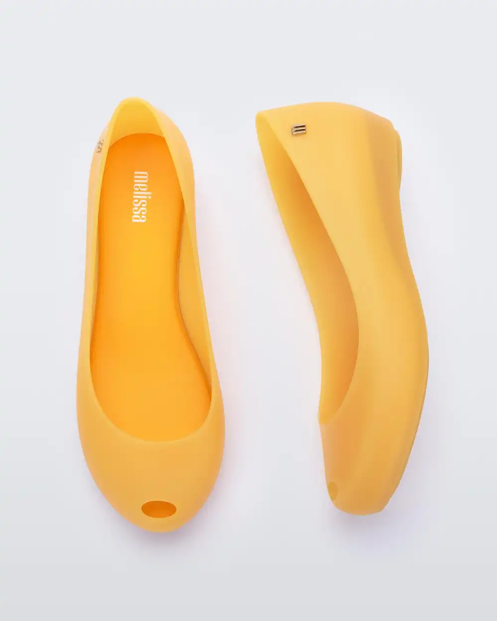 AMARELO MARI DOCH LEITOSO