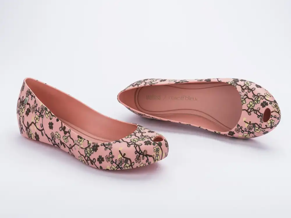 MELISSA ULTRAGIRL + ROSEBLEU AD