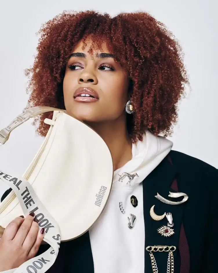MELISSA VIBE BAG + STEAL THE LOOK