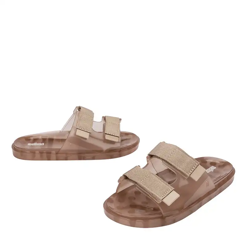 MELISSA WIDE BRAVE AD