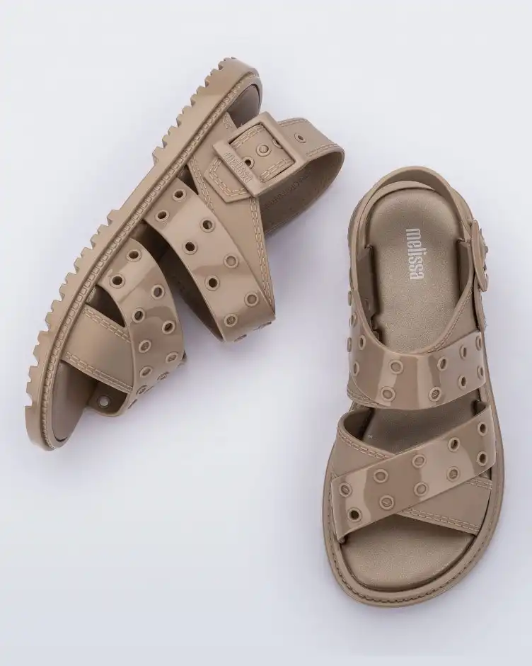 MELISSA LOCK SANDAL AD