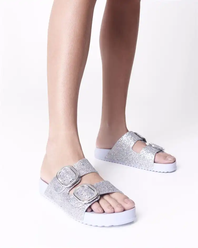 MELISSA COZY GLITTER AD