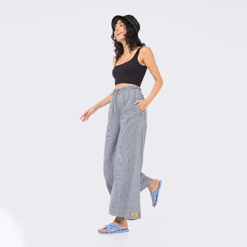 MELISSA LANA FLIP FLOP AD