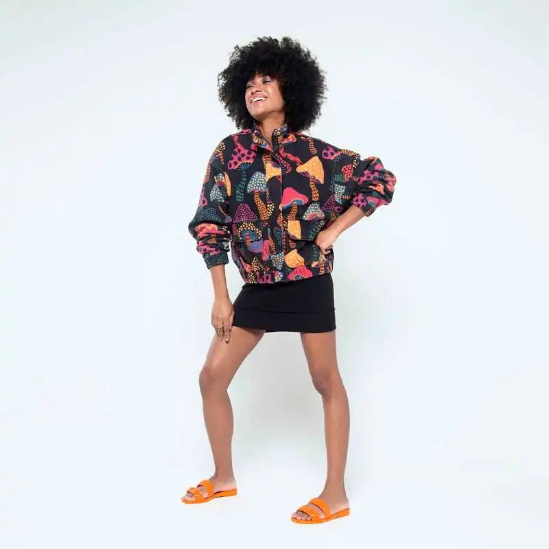 MELISSA LUCY SLIDE AD