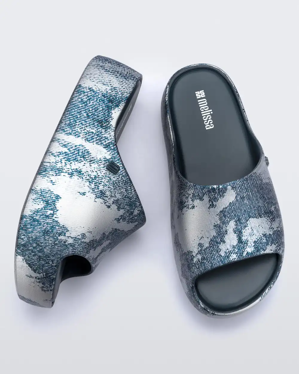 MELISSA FREE PLATFORM SLIDE DENIM