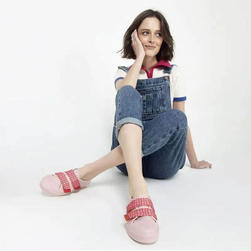 MELISSA COOL SNEAKER AD