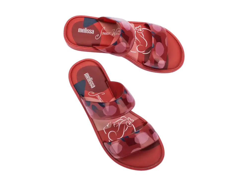 MELISSA BUBBLE + DISNEY PRINCESS AD