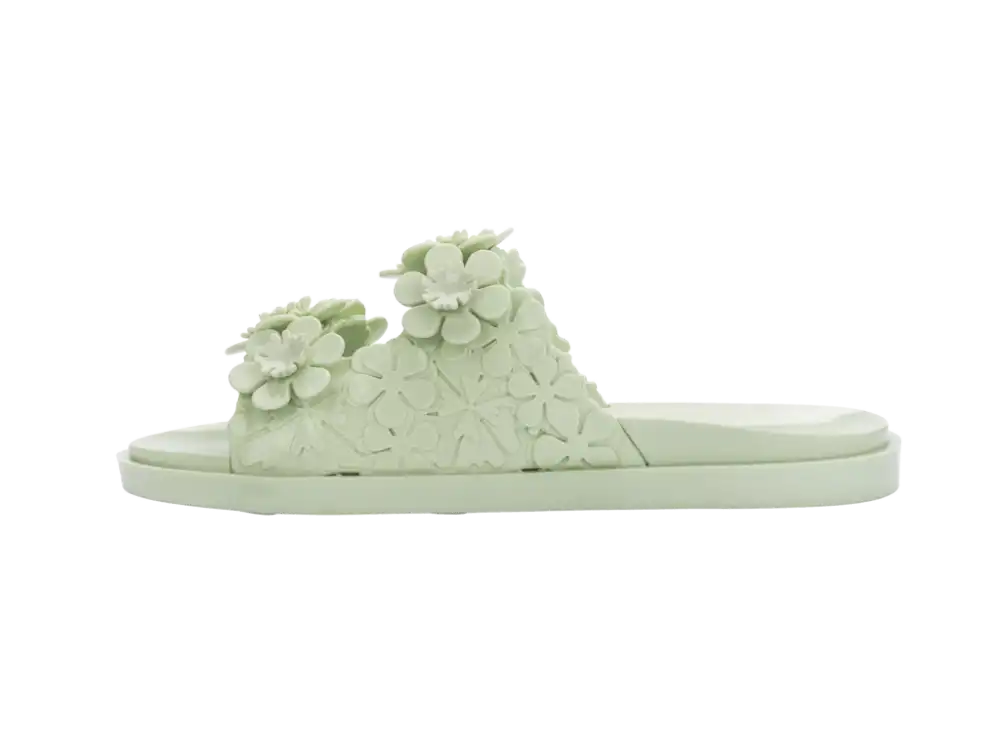 MELISSA WIDE BLOSSOM + VIKTOR AND ROLF AD