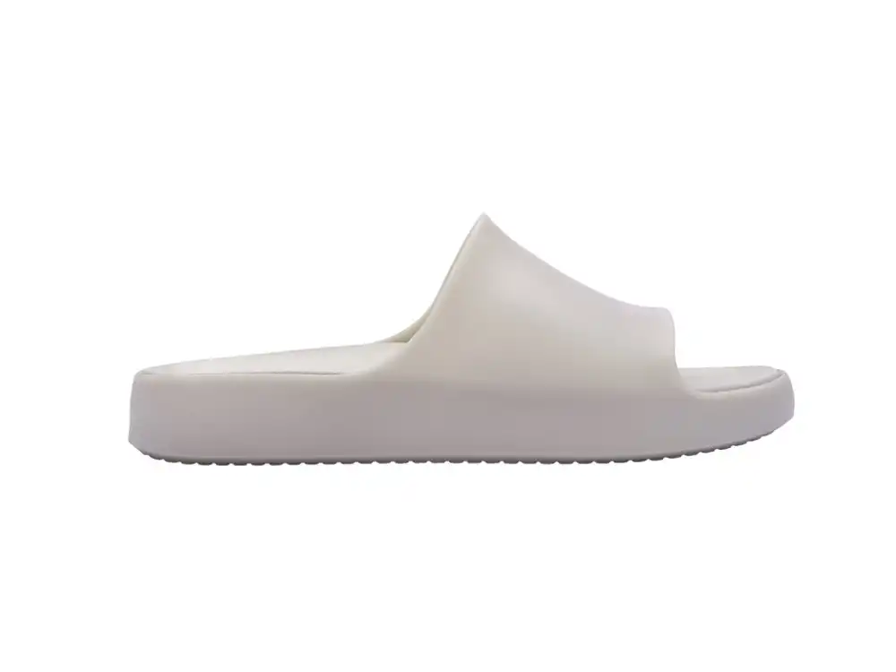 MELISSA CLOUD SLIDE AD