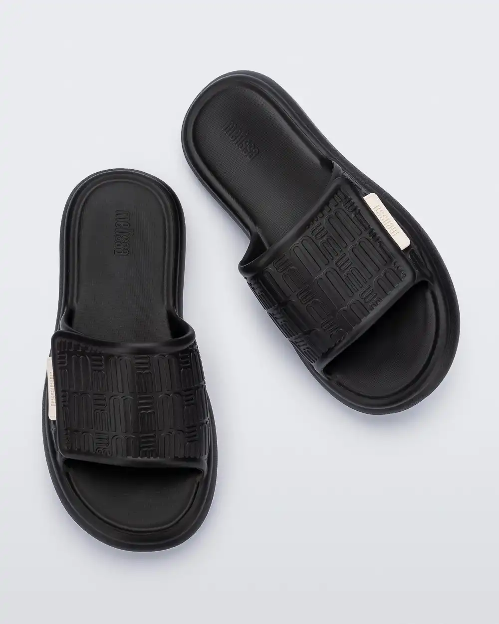 MELISSA FREE FUZZY SLIDE AD