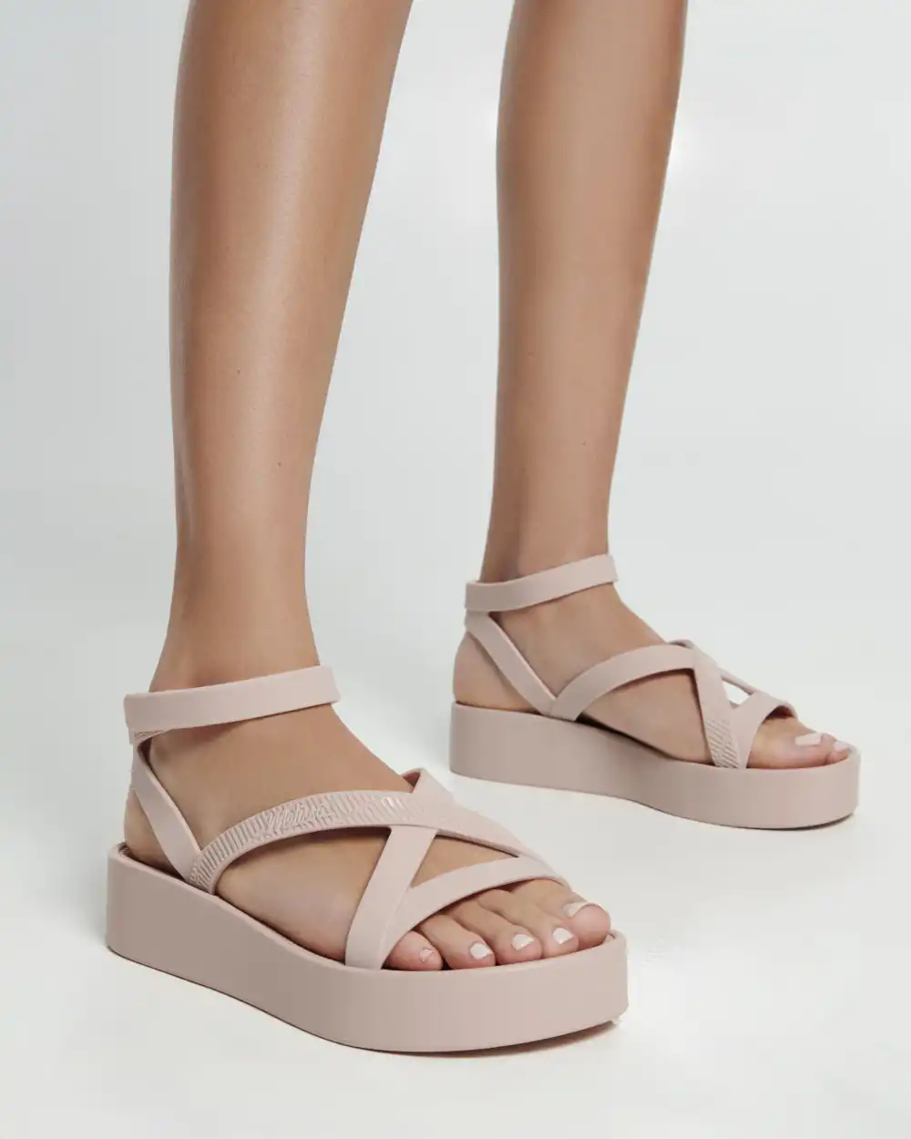 MELISSA SUN BARRA PLATFORM AD