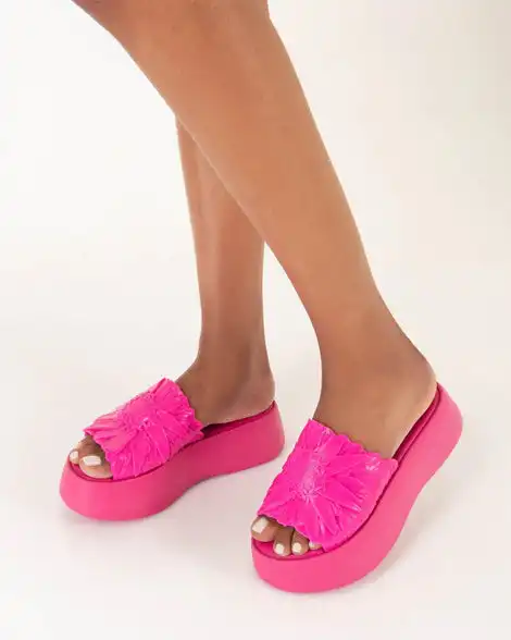 MELISSA BECKY PANC + ISABELA E CHICA